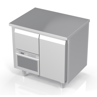 Novameta cooling counter with 1 door, -20 ... -18°C