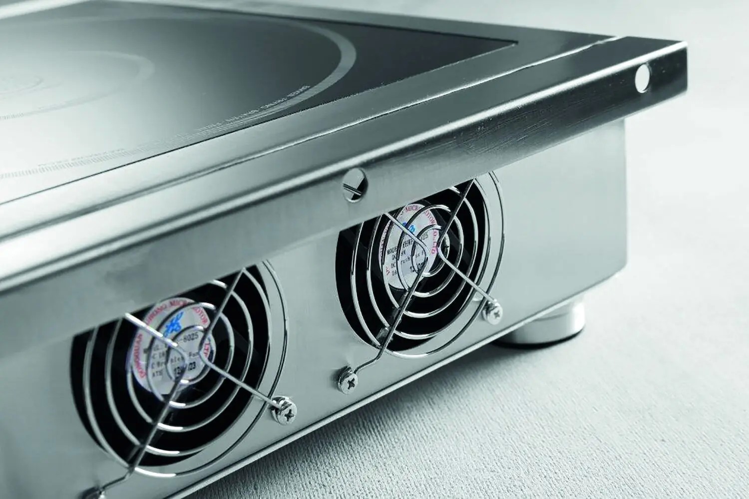 Hendi induction hob model 3500D